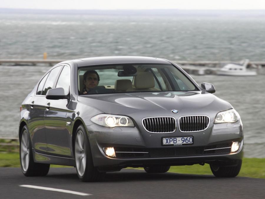  BMW 535i Sedan 2011 года  (AU) (фото 12 из 16)